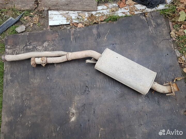 Средняя часть глушителя ауди 100 А6 С4