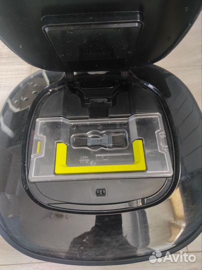 Робот пылесос lg hom bot