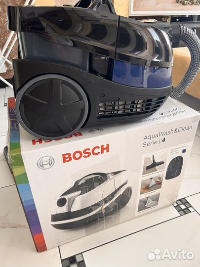 Моющий пылесос Bosch Serie 4, 1700 Вт