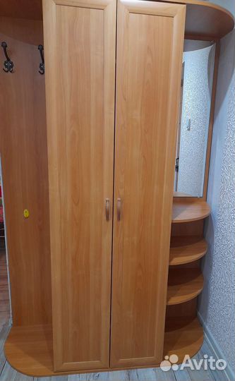 Шкаф в прихожую