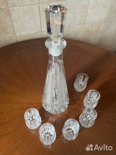 Графин хрустальный с стаканами