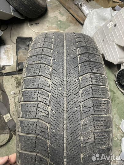 Michelin Latitude X-Ice 215/60 R17 95T