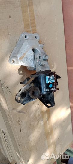 Опора двигателя Kia Ceed 1 2006-2010