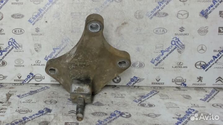 Кронштейн кпп (верхний) Ford Fusion 2002-2012