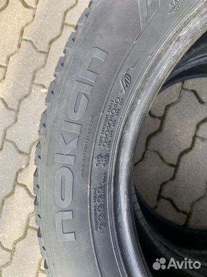 Nokian Tyres Hakkapeliitta 8 245/50 R18 104T