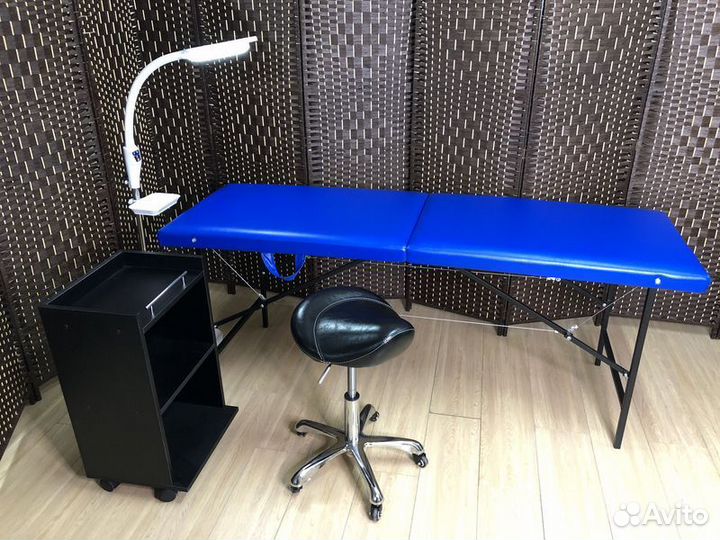 Массажный стол