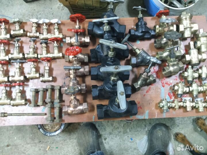 Вентиль запорный