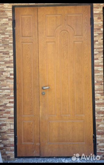 Обшивка на входную дверь