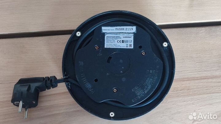 Подставка от чайника Leran