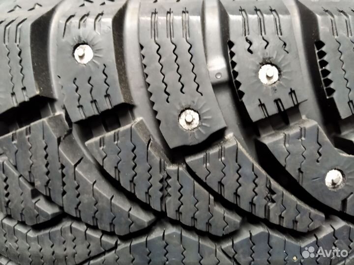 Pirelli Formula Ice 205/65 R16 99T