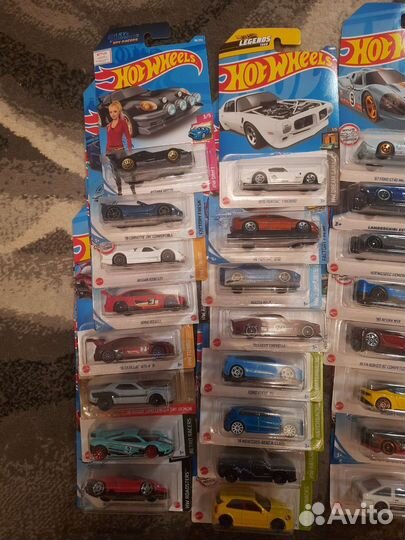 Hot wheels машинки