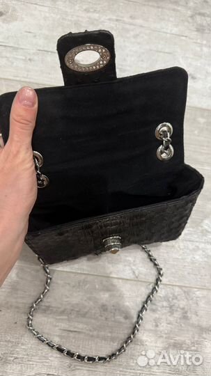 Сумка шанель мини из кожи гиганта, черная