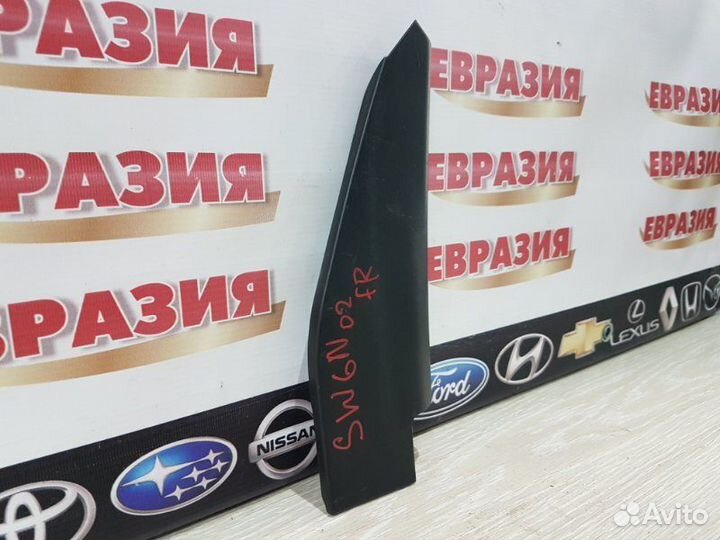 Уголок двери передний правый Honda Stepwgn RF7