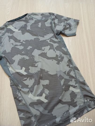 Футболка Nike Pro Combat