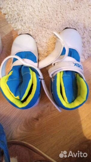 Лыжные ботинки