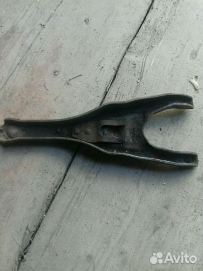 Вилку сцепления на УАЗ