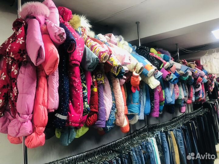 Продаю одежду и обувь детскую