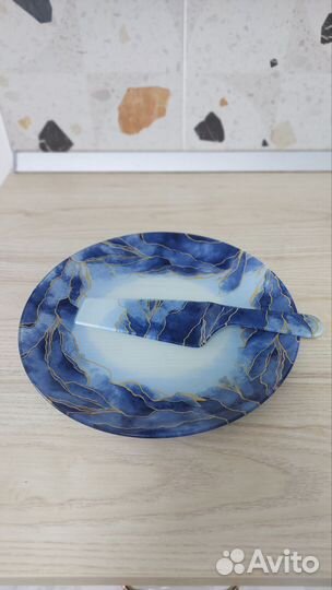 Блюдо с лопаткой для торта