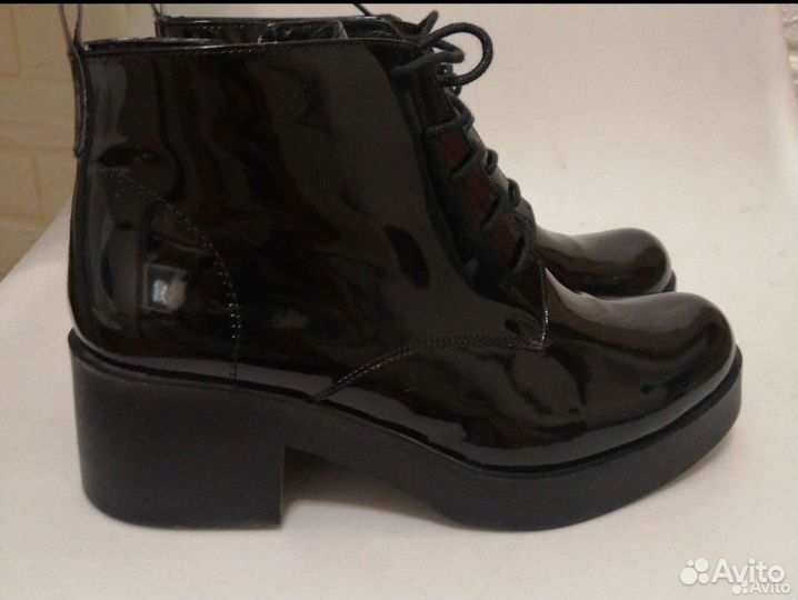 Ботинки женские демисезонные 39 размер