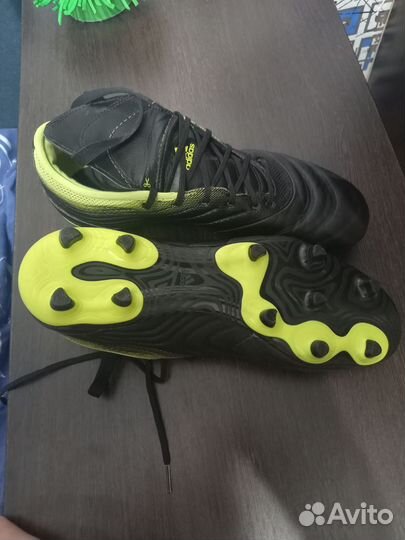 Футбольные бутсы adidas copa gloro