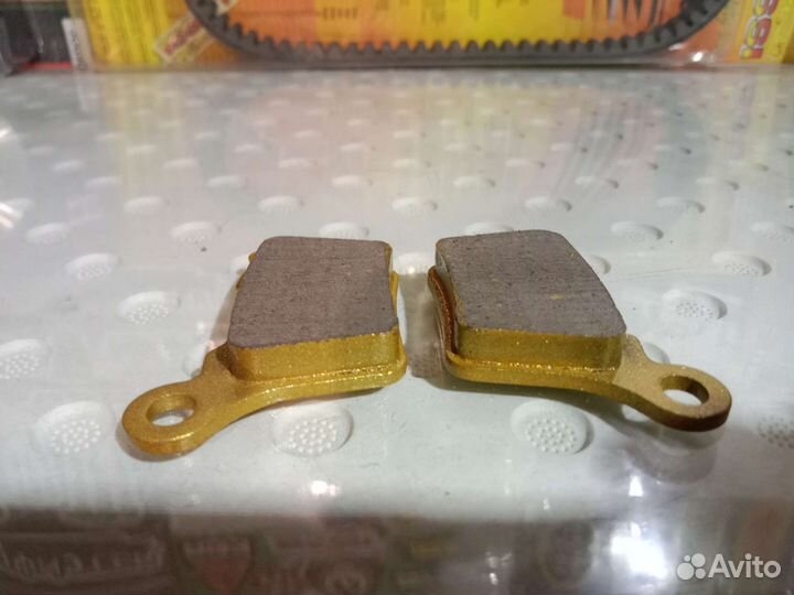 Тормозные колодки на мототехнику