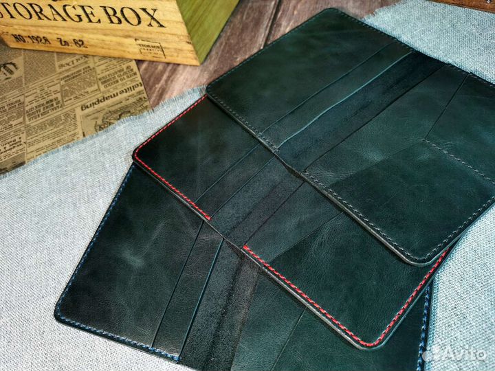 Обложка на паспорт ручной работы