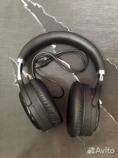 Беспроводные наушники Hiper