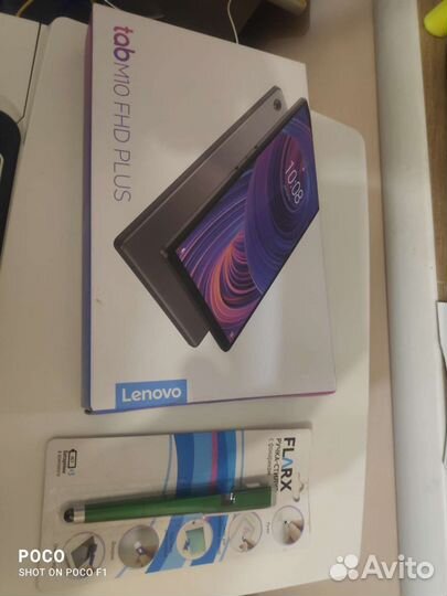 Планшет lenovo m10 fhd 4/64 как новый со стилусом