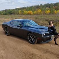 Dodge Challenger 3.6 AT, 2016, 150 000 км, с пробегом, цена 1 552 300 руб.