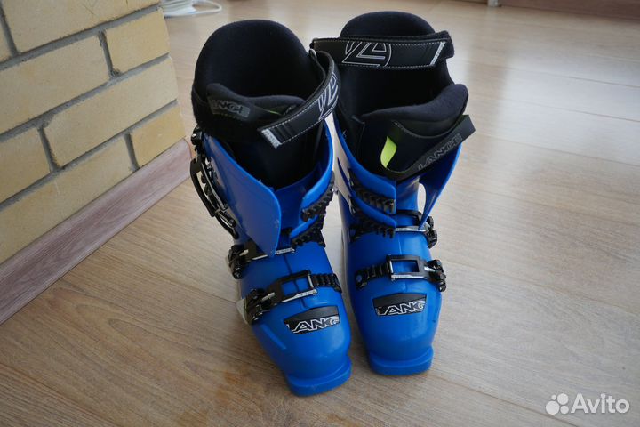 Горнолыжные ботинки детские+лыжи р.24,5