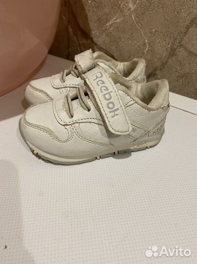 Кроссовки детские