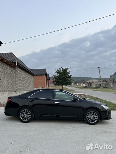 Toyota Camry 2.5 AT, 2016, 211 000 км