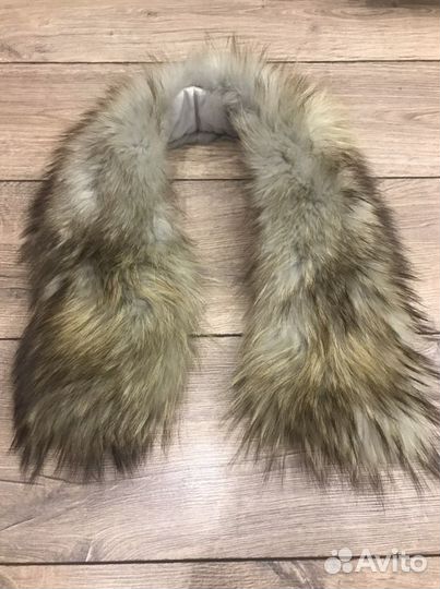 Меховой воротник песец