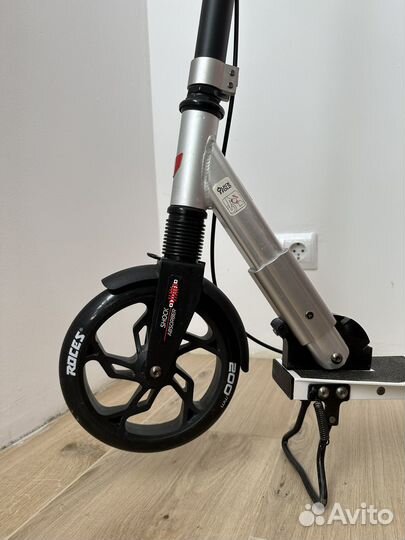 Самокат Roces 200mm