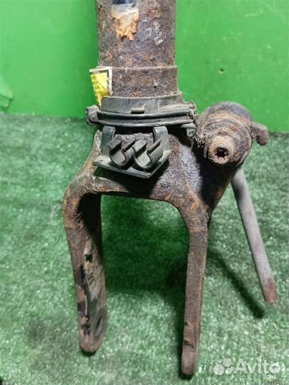 Стойка амортизатора передняя правая Mercedes Benz