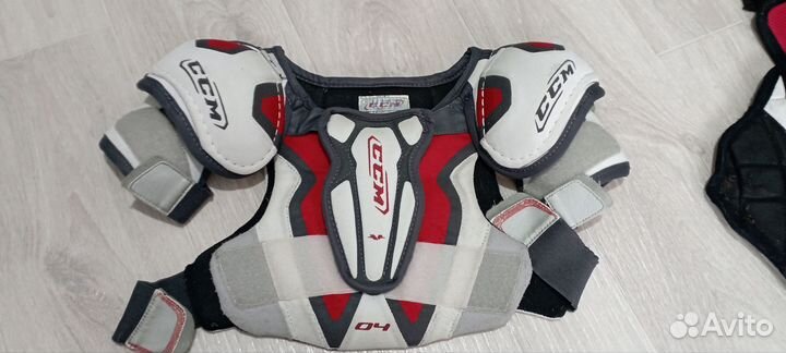 Нагрудник хоккейный