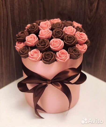 Шоколадные розы Сладкие букеты