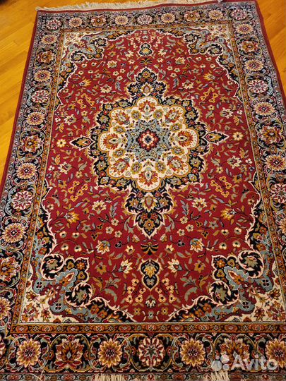 Продается натуральный ковёр