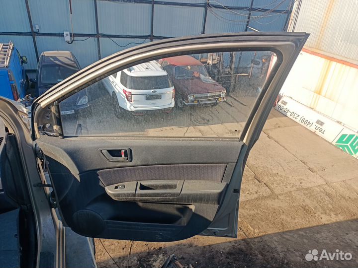 Дверь передняя правая Hyundai Getz золотое цвет