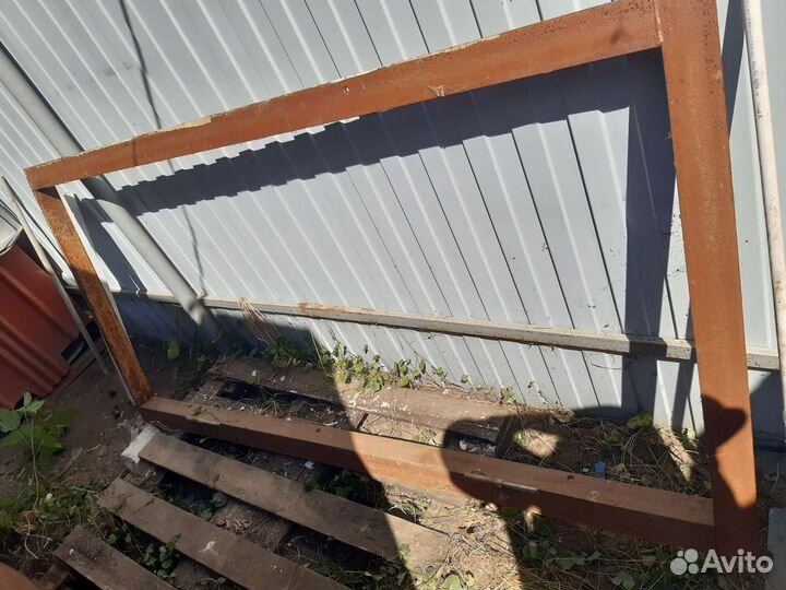 Дверь металлическая