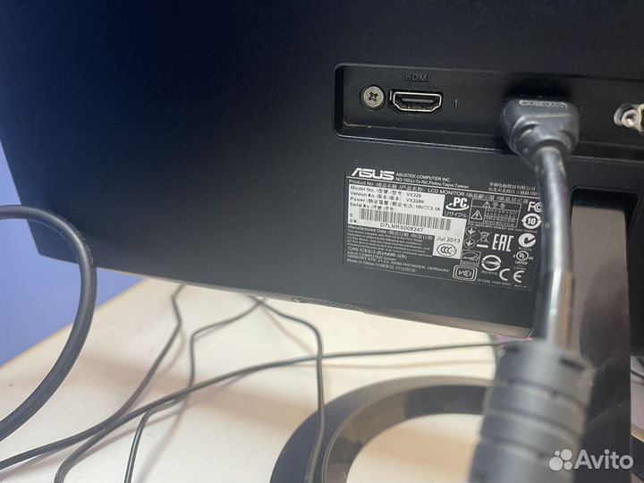 Монитор Asus 22