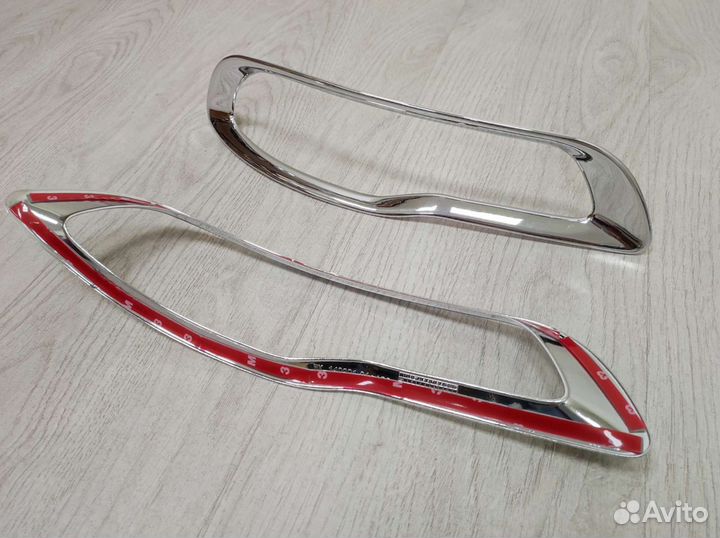 Окантовки противотуманных фар Jeep Cherokee 2014+