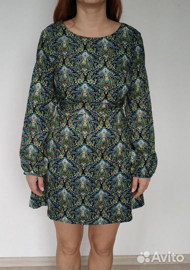 Платье. Размер 42. Новое