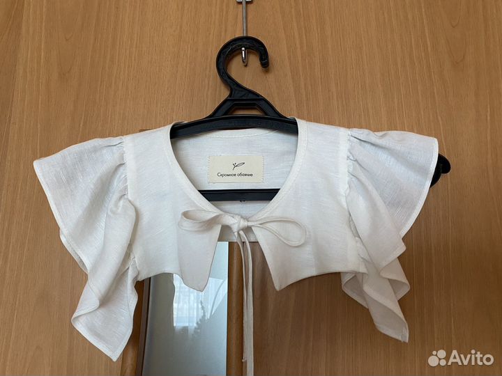 Воротник съемный с рюшами на платье