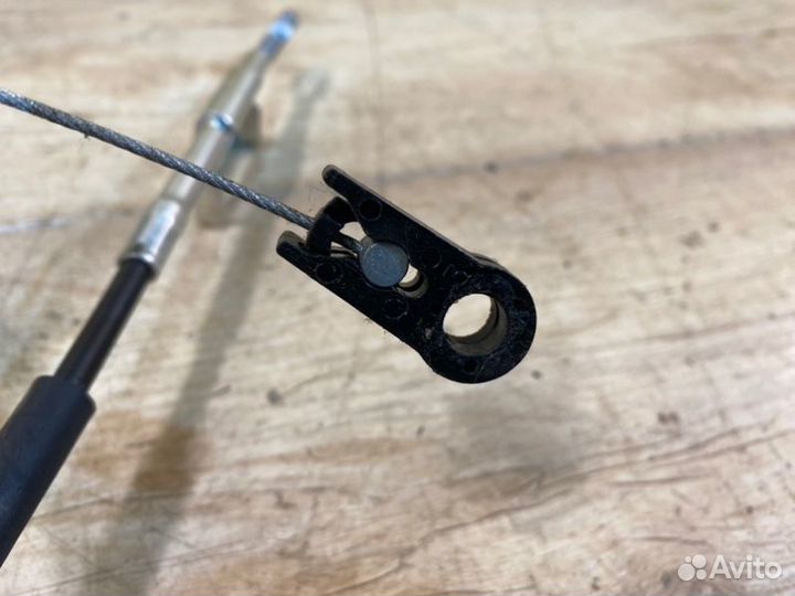 Трос кпп Hyundai Solaris sedan 1.6 2011