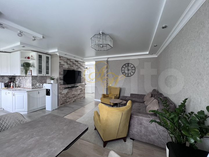 3-к. квартира, 70 м², 2/5 эт.