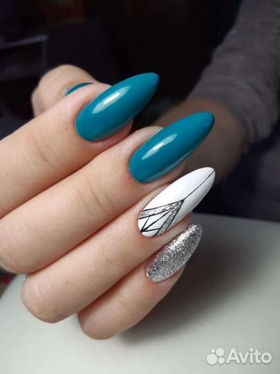 Аппаратный маникюр