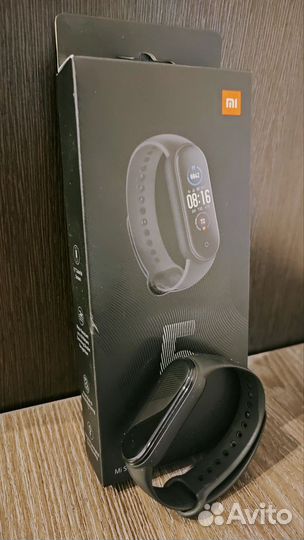 Фитнес-браслет Xiaomi Mi Smart Band 5