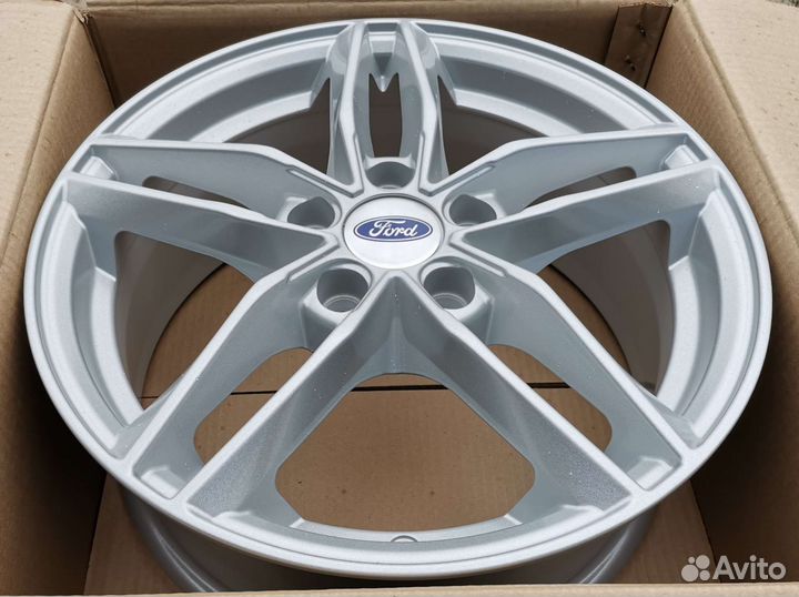 Ford Focus R16 новые