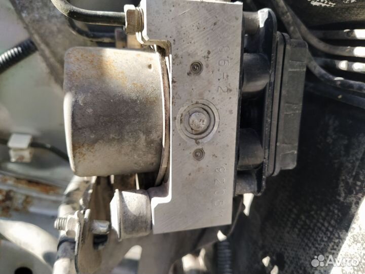 Блок ABS Mitsubishi Lancer 9